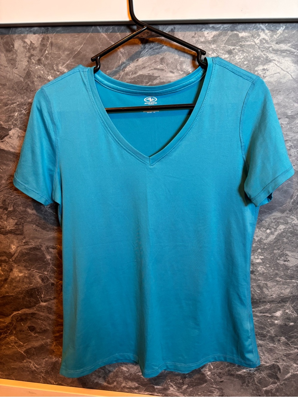 Athletic Works Teal V-Neck Short Sleeve Tee